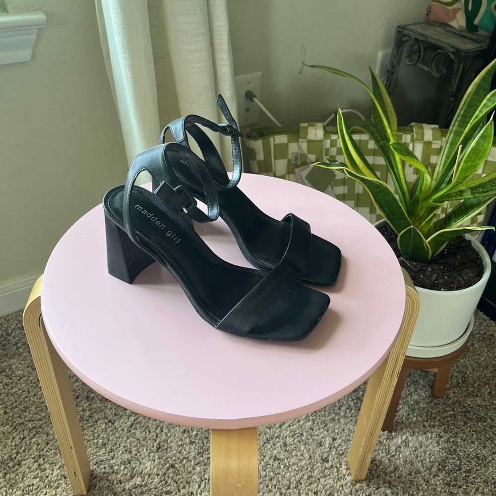 Madden Girl Block Heels